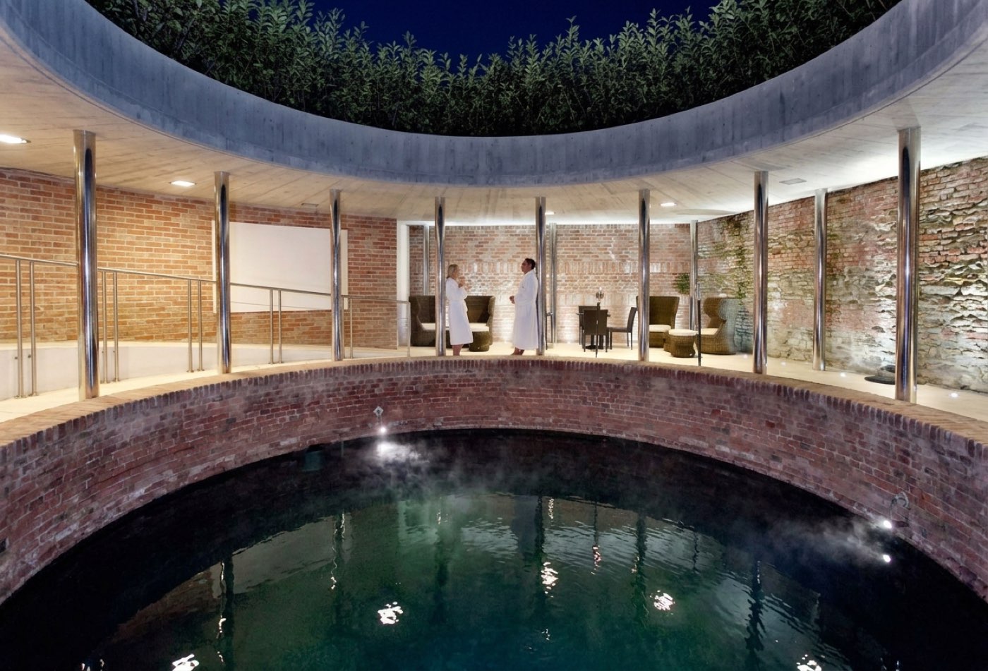 Lago delle Sorgenti — bathe in the thermal spring