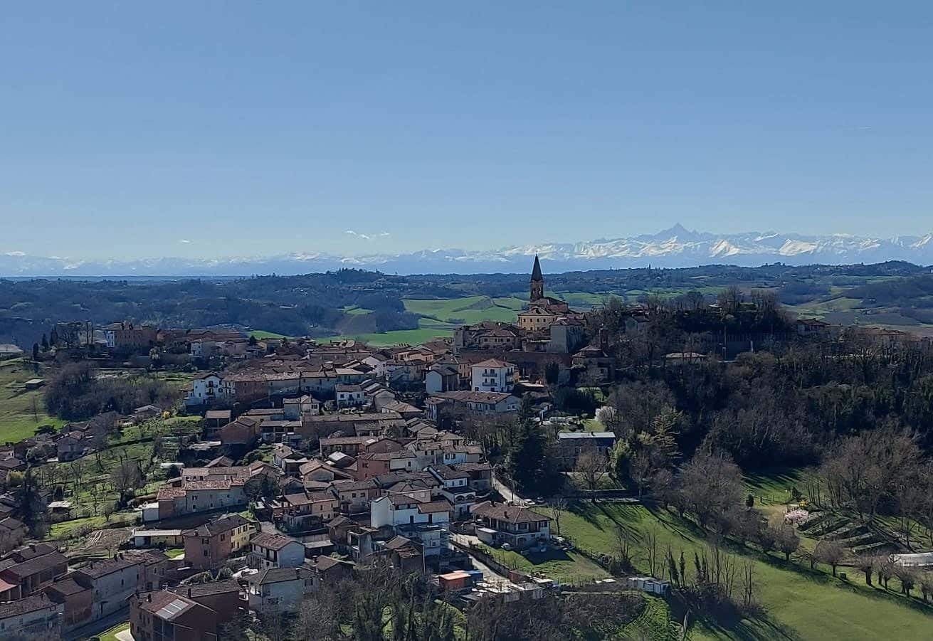 Exclusive hot-air balloon flight over Monferrato
